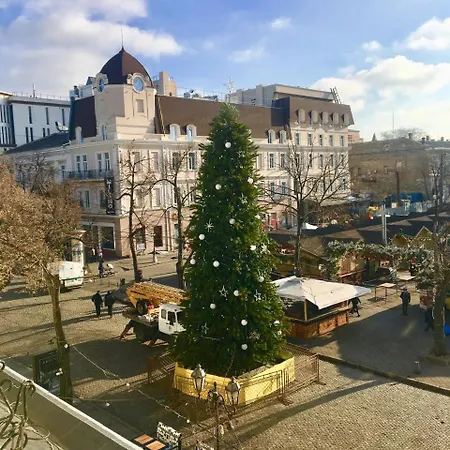 Deribasovskay Street *