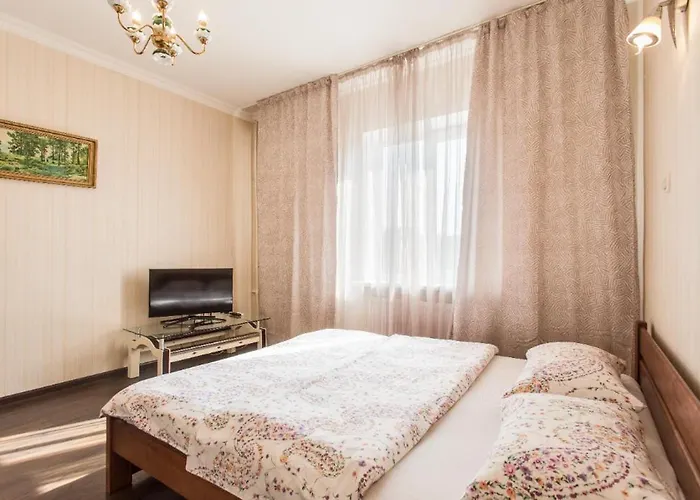 Deribasovskay Street Apartment *