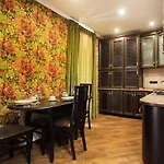 Deribasovskay Street Apartment *