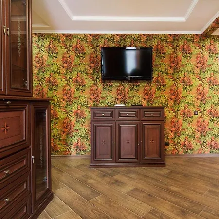 Deribasovskay Street Apartment