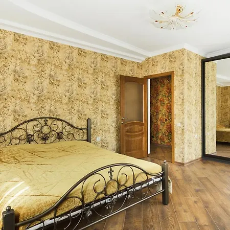 Апартаменты Deribasovskay Street *